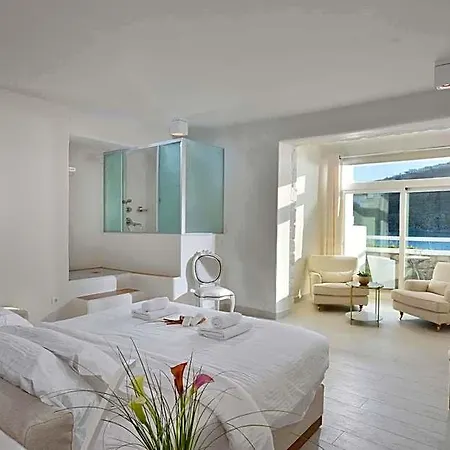 Hotel Nissaki Boutique 5*