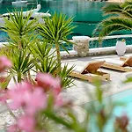 فندق نيساكي البوتيكي 5*